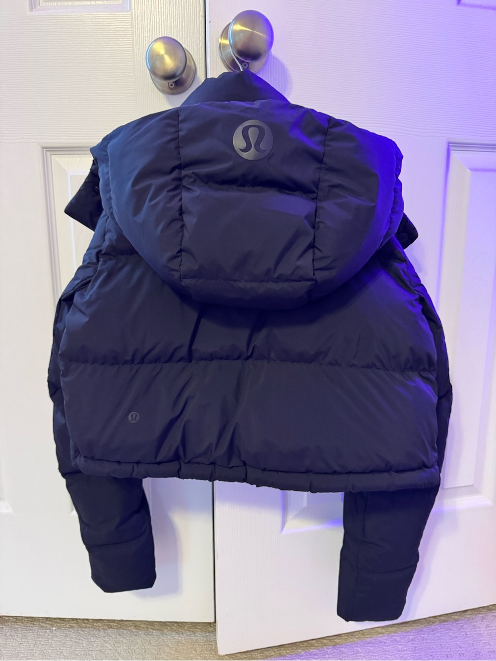 Lululemon Cropped Puffer Jacket | Size 0 | Like New - Picture 4 of 6